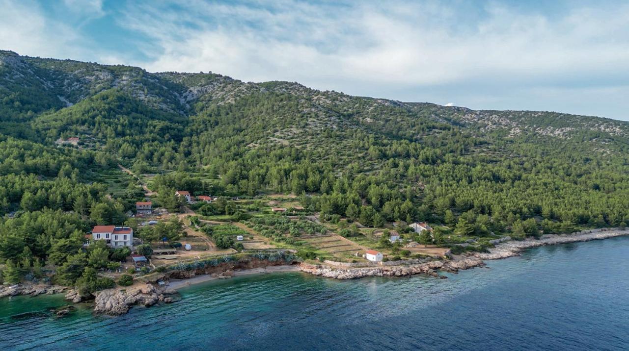 Cast Away - Eco Resort Zavala Eksteriør bilde